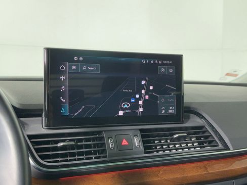 Used 2022 Audi Q5 2.0T Prestige w/ Prestige Package image 24