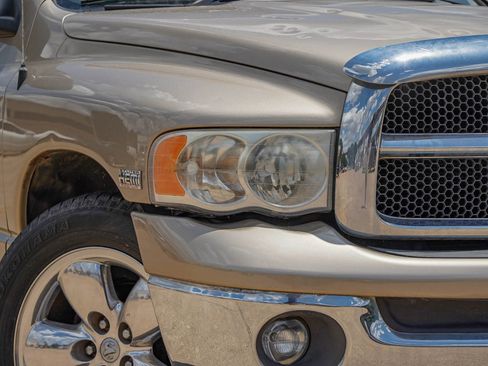 Used 2005 Dodge Ram 1500 Truck SLT image 5