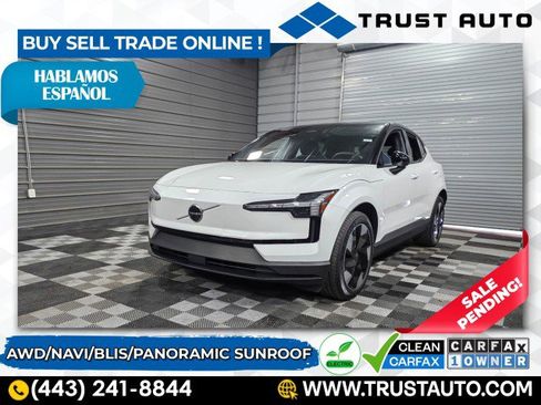 Used 2025 Volvo EX30 Plus image 1