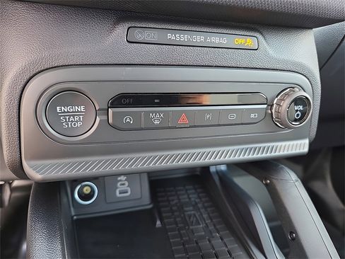 New 2025 Ford Bronco Sport Badlands image 13