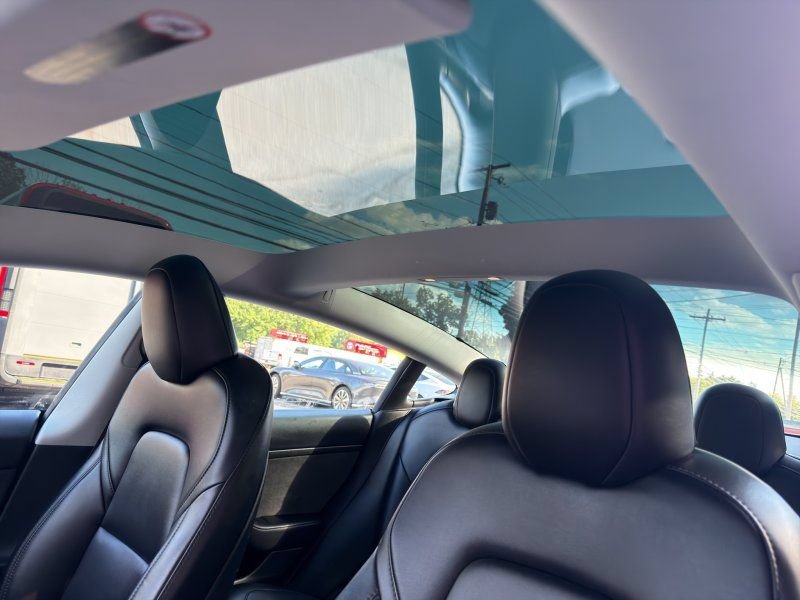 Used 2023 Tesla Model 3 Standard Range RWD image 19