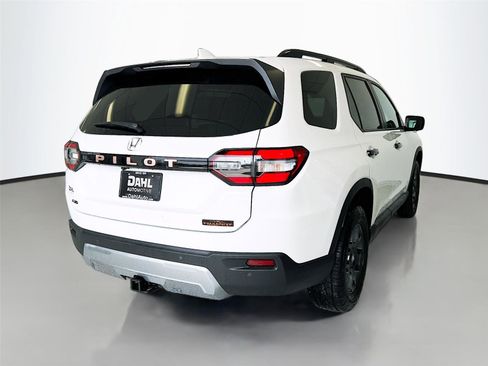 New 2026 Honda Pilot TrailSport image 15