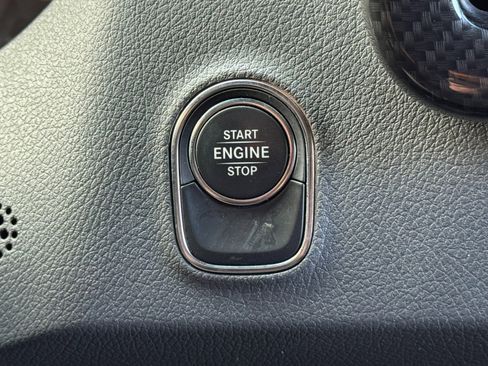 Used 2020 Mercedes-Benz Sprinter 2500 w/ Premium Plus Package image 23