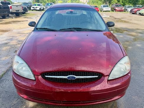 Used 2002 Ford Taurus LX FWD image 2