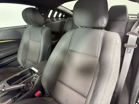 Used 2014 Ford Mustang Coupe w/ V6 Performance Package RWD image 13