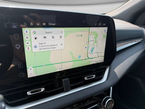 Used 2025 Chevrolet Equinox LT FWD image 27