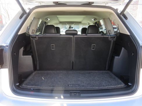 Used 2018 Volkswagen Atlas SEL Premium image 27