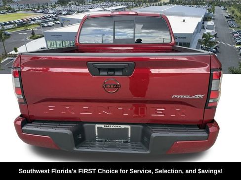 Used 2022 Nissan Frontier PRO-4X w/ Off-Road Protection Package image 6