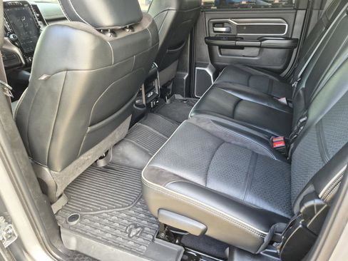 Used 2024 RAM 3500 Laramie w/ Night Edition image 15