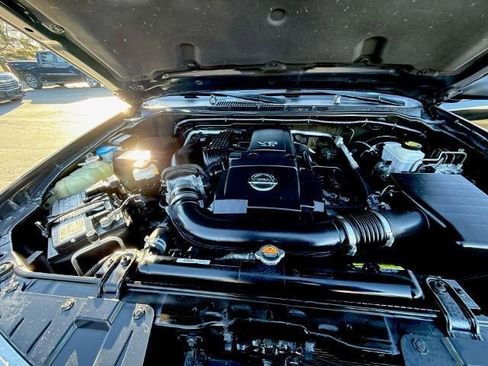 Used 2019 Nissan Frontier SV image 28