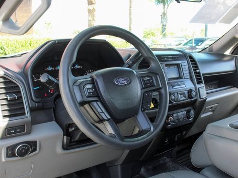 Used 2022 Ford F350 XL w/ Power Equipment Group image 18