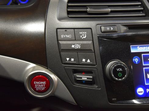 Used 2013 Honda Crosstour EX-L image 29