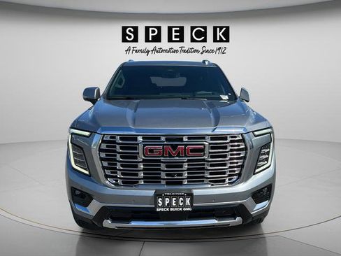 New 2026 GMC Yukon XL Denali w/ Sun & Power Step Package AWD/4WD image 8