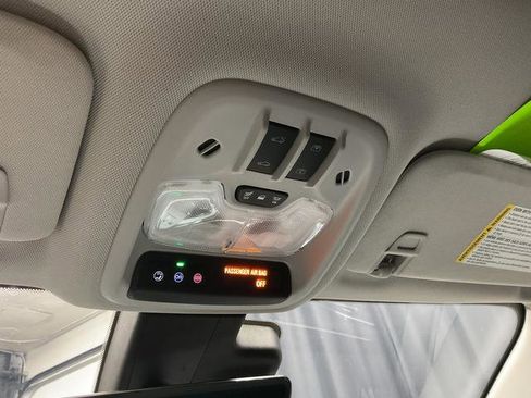 Used 2023 Chevrolet Bolt EUV Premier w/ Sun & Sound Package image 27