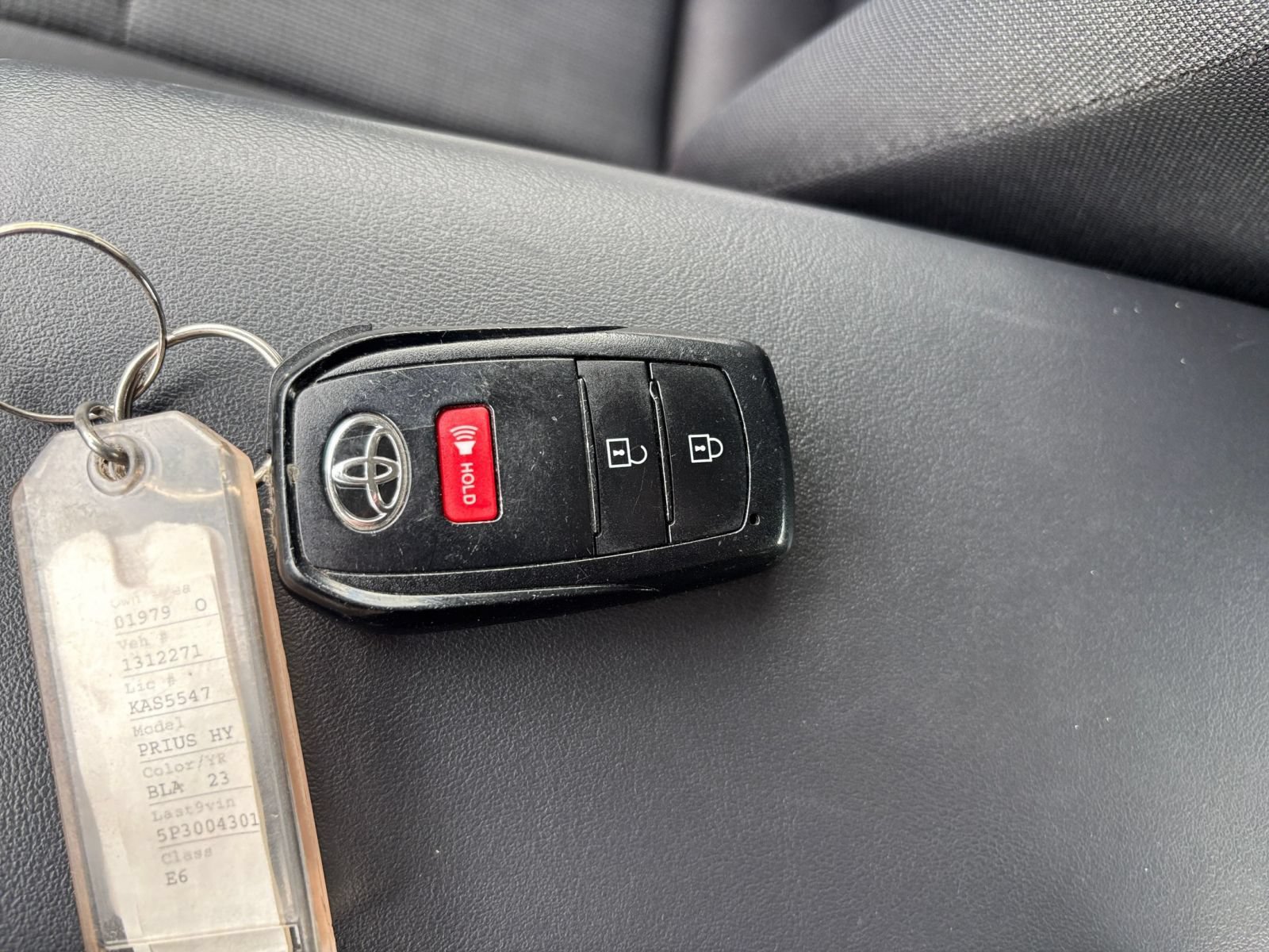Used 2023 Toyota Prius LE FWD image 20