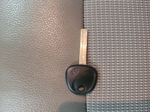 Used 2015 Hyundai Tucson SE image 32