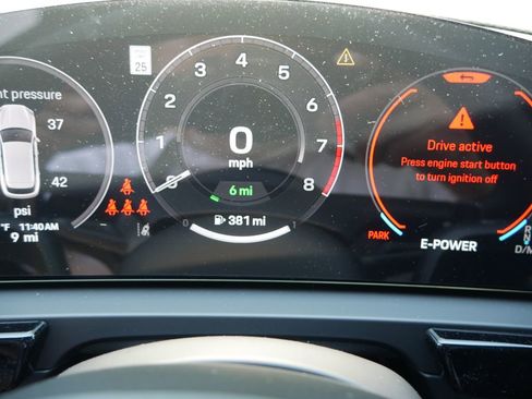 New 2026 Porsche Cayenne S AWD/4WD image 27