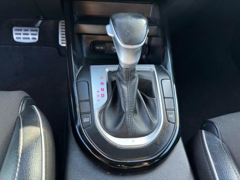 Used 2022 Kia Forte GT-Line w/ GT-Line Premium Package FWD image 18