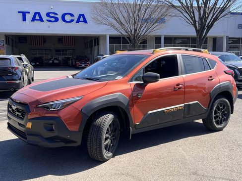 Used 2024 Subaru Crosstrek 2.5i Wilderness AWD/4WD image 2