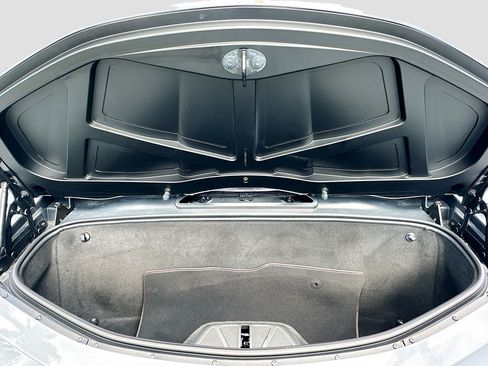 Used 2025 Chevrolet Corvette 2LT w/ Stealth Interior Trim Package image 24