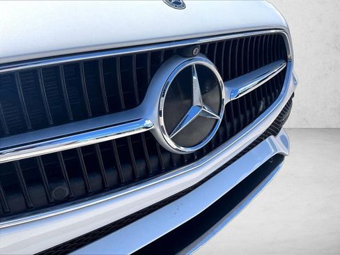 Used 2023 Mercedes-Benz C 300 Sedan image 28