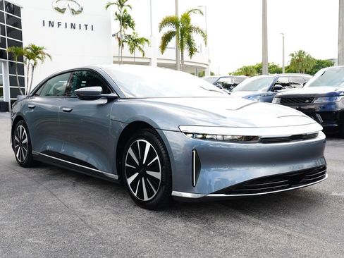 Used 2024 Lucid Air Pure RWD image 12