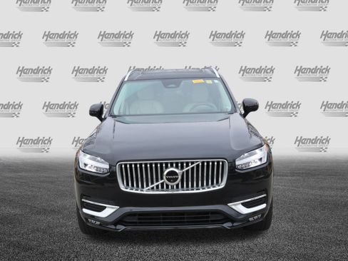 Used 2023 Volvo XC90 B6 Ultimate w/ Protection Package Premier image 3