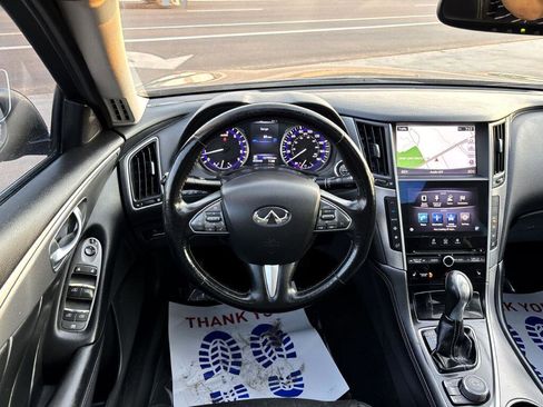 Used 2015 INFINITI Q50 Premium image 21