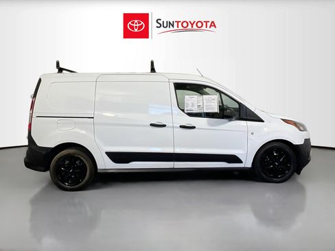 Used 2022 Ford Transit Connect XL image 2
