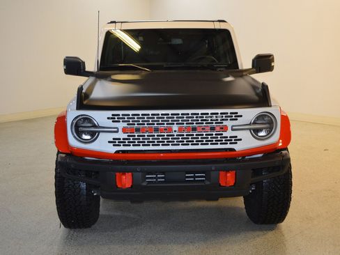 Used 2025 Ford Bronco Stroppe Edition image 8