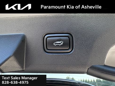 Certified 2026 Kia Sportage EX w/ EX Panoramic Sunroof Package AWD/4WD image 28