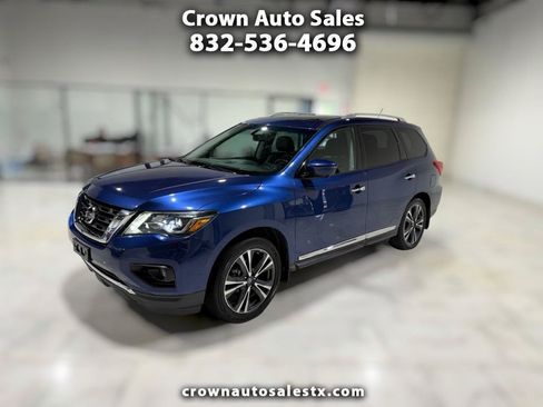 Used 2018 Nissan Pathfinder Platinum w/ Cargo Package AWD/4WD image 1