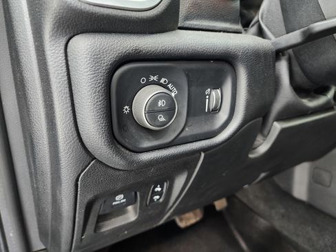 Used 2021 RAM 1500 Big Horn image 39