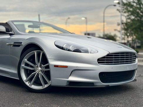 Used 2012 Aston Martin DBS Volante image 25