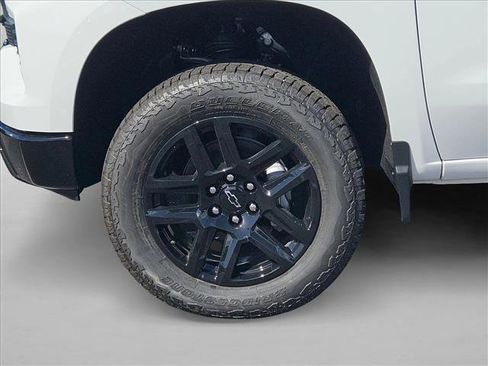 New 2026 Chevrolet Silverado 1500 LT Trail Boss w/ Convenience Package II image 10