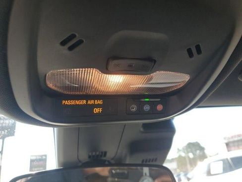 Used 2024 Buick Envista Sport Touring image 30