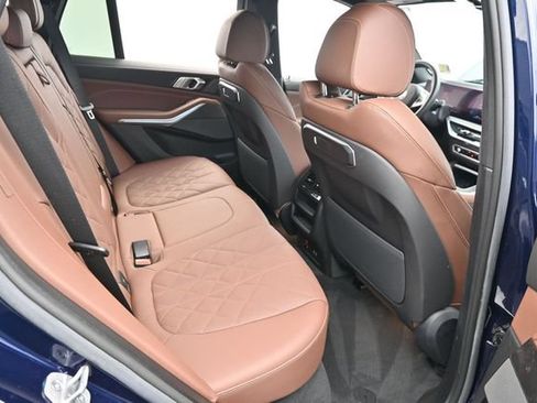 Used 2025 BMW X5 xDrive40i w/ M Sport Package AWD/4WD image 35
