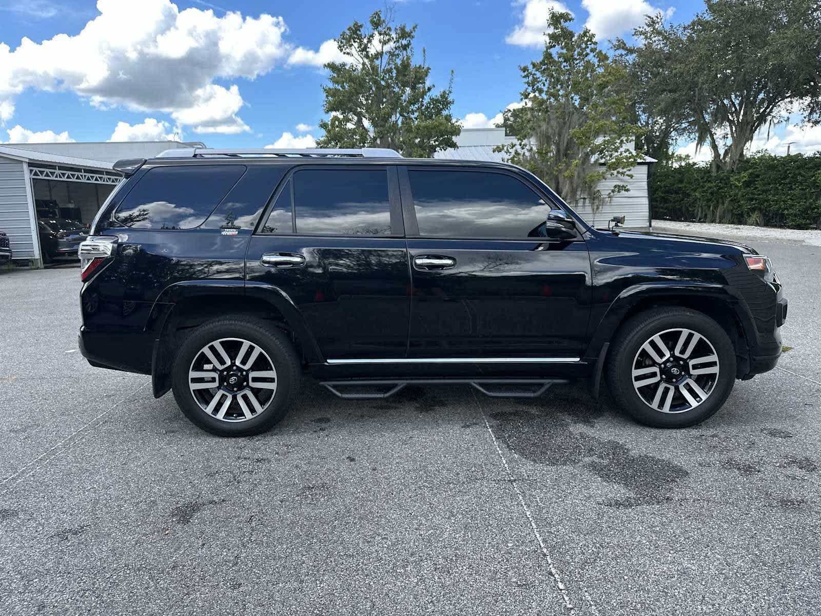 Used 2021 Toyota 4Runner Limited AWD/4WD image 7
