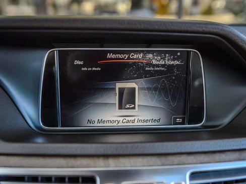 Used 2016 Mercedes-Benz E 350 Sedan w/ Premium Package image 25