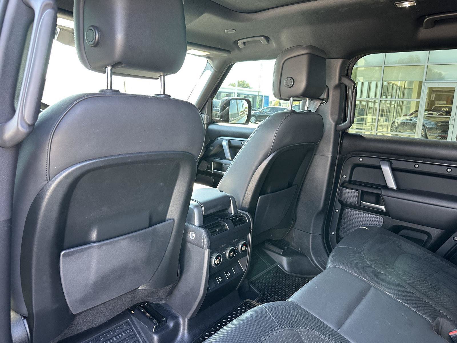 Used 2023 Land Rover Defender 110 Carpathian Edition AWD/4WD image 24