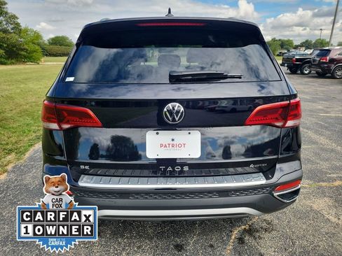 Used 2022 Volkswagen Taos SE image 4