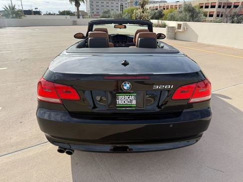 Used 2009 BMW 328i Convertible w/ Premium Pkg image 8
