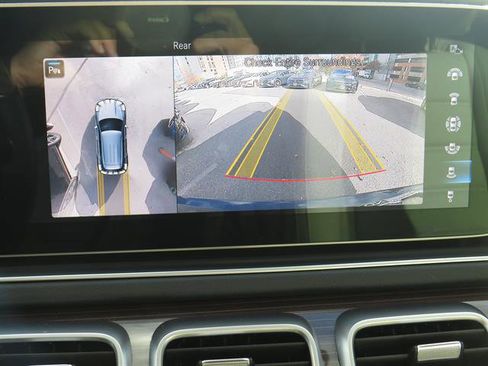 Certified 2022 Mercedes-Benz GLE 350 4MATIC w/ AMG Line Exterior image 16