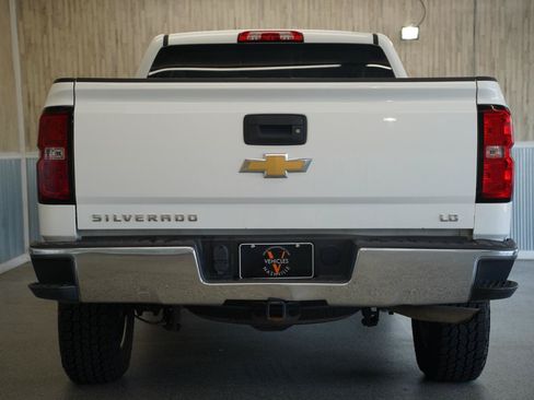 Used 2019 Chevrolet Silverado 1500 LT AWD/4WD image 9
