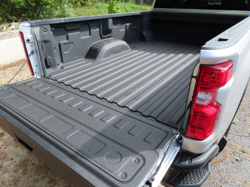 Used 2023 Chevrolet Silverado 2500 W/T AWD/4WD image 10