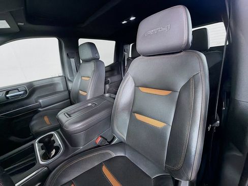 Used 2021 GMC Sierra 1500 AT4 w/ AT4 Premium Package AWD/4WD image 12