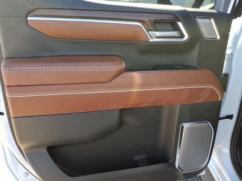 New 2026 GMC Sierra 1500 Denali Ultimate AWD/4WD image 18