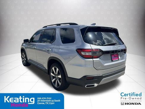 Certified 2025 Honda Pilot Elite image 8