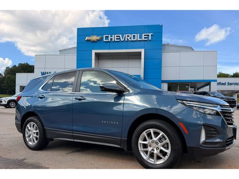 Used 2024 Chevrolet Equinox LT AWD/4WD image 1