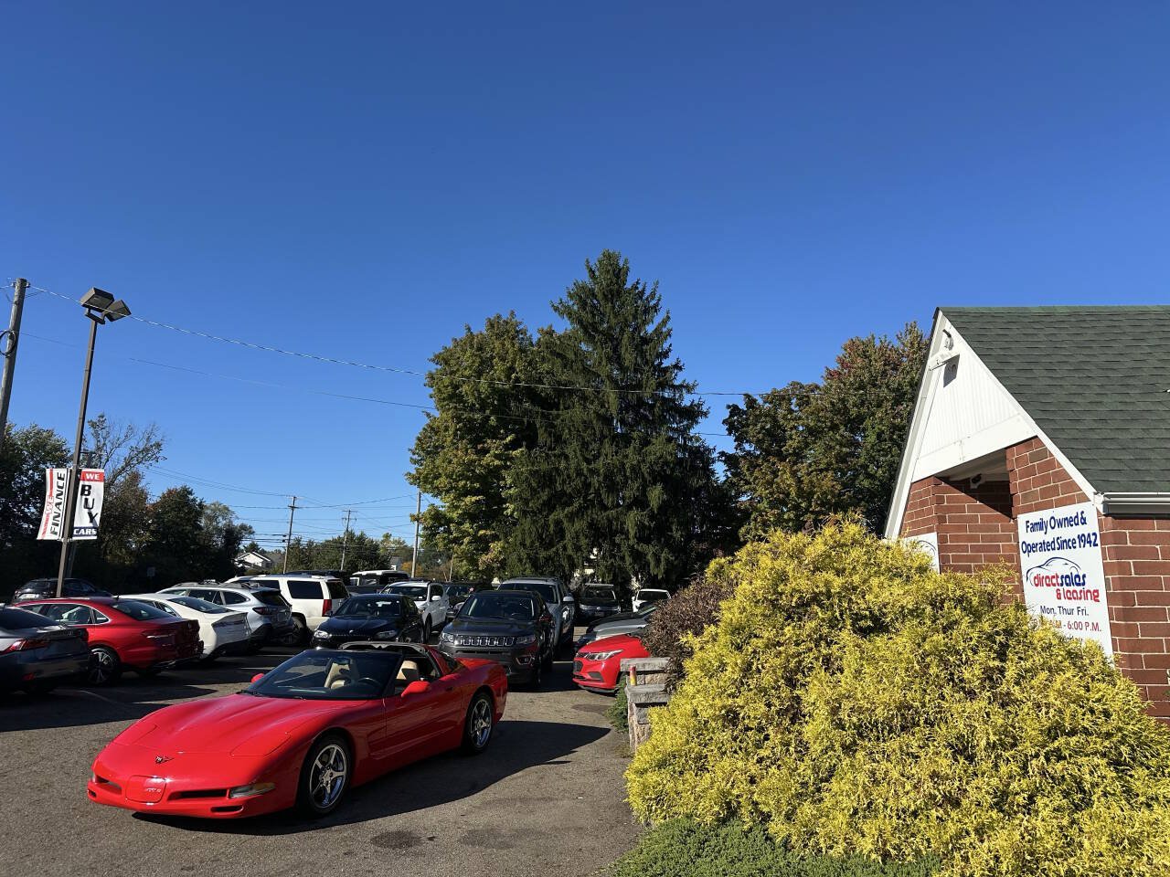 Used 1999 Chevrolet Corvette Coupe RWD image 1